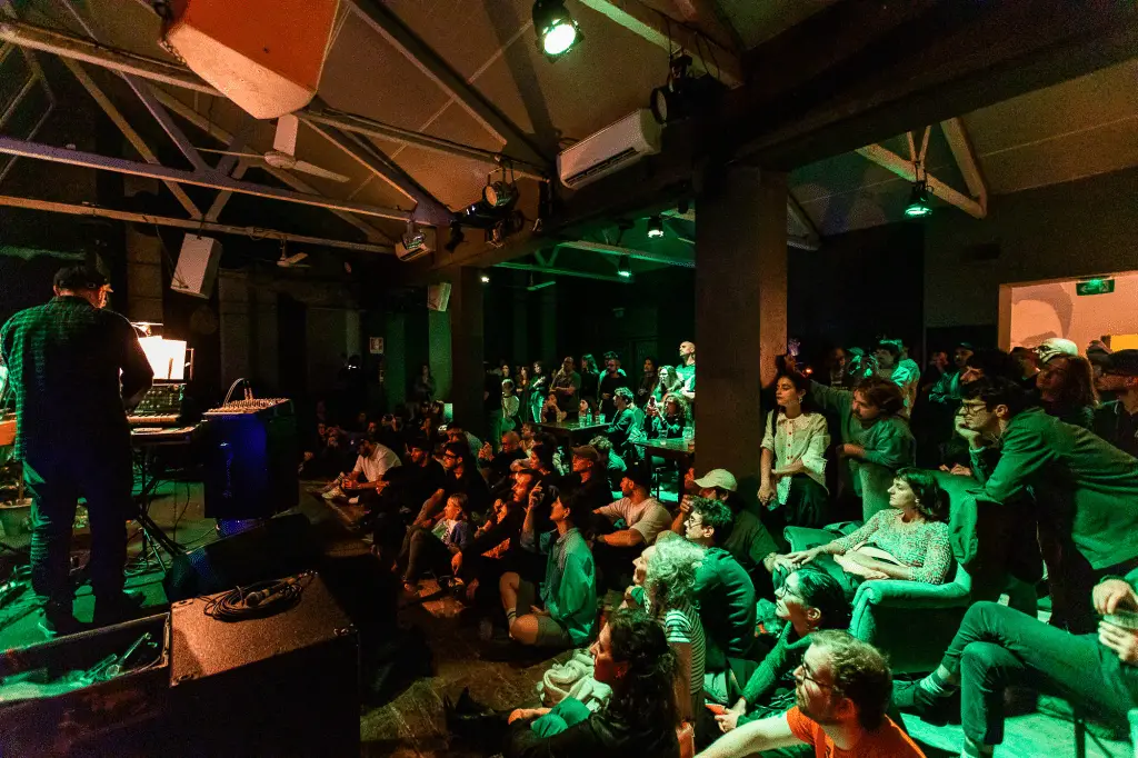 Asfalto che suona dal 9 aprile al cinema Asfalto che suona dal 9 aprile al cinema