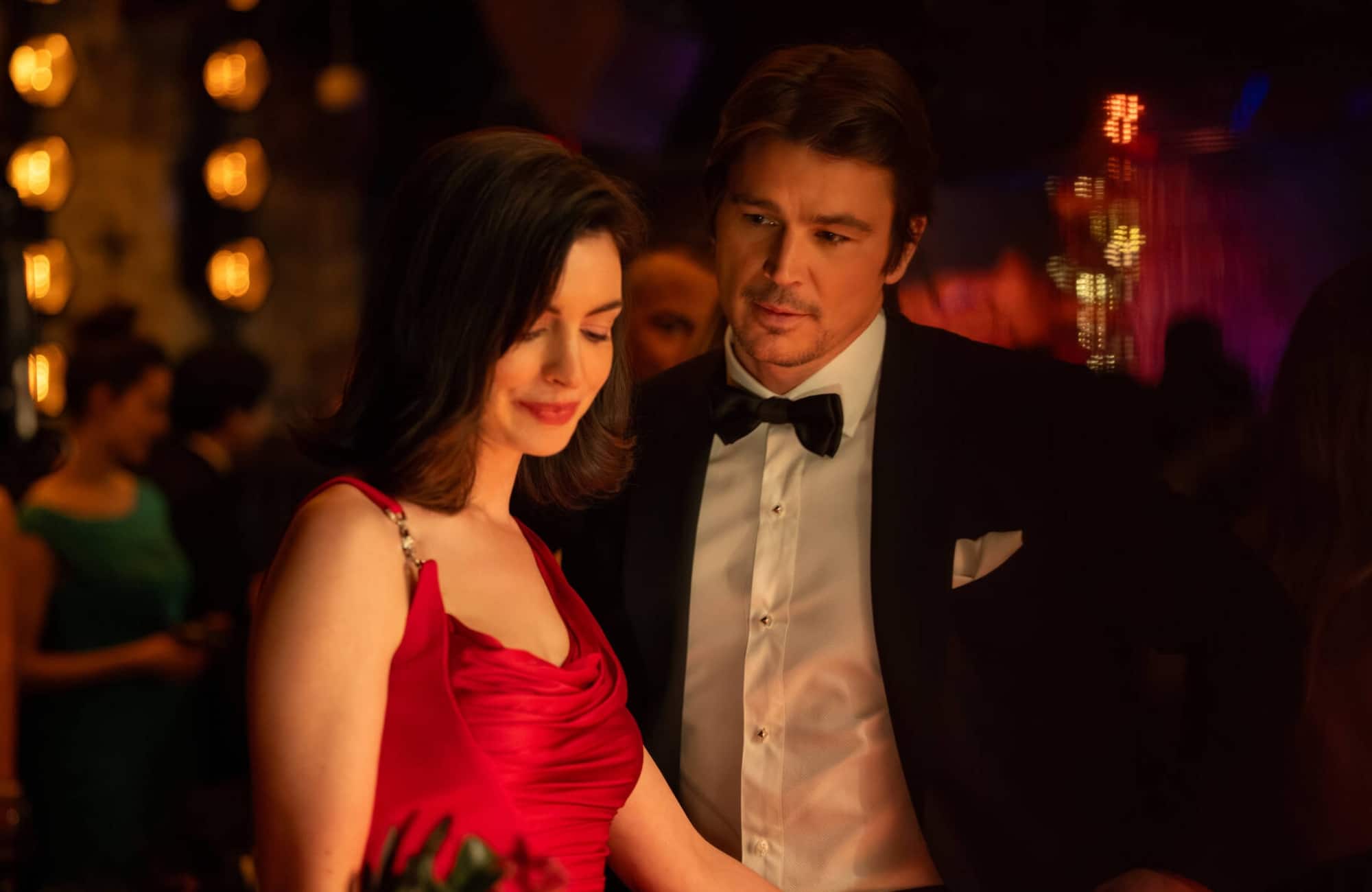 Verity con anne hathaway e dakota johnson: intrigante trailer verso il 1° ottobre