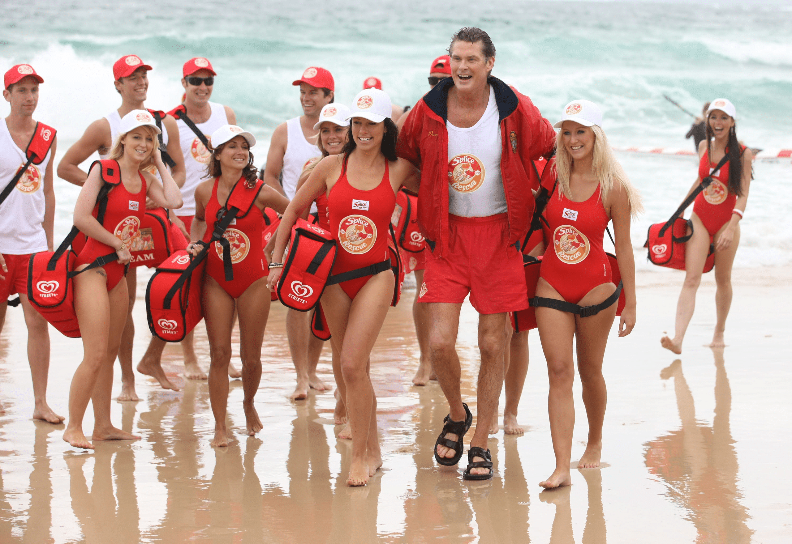 Baywatch su Rai 2 estate 2026: tutte le stagioni rimasterizzate