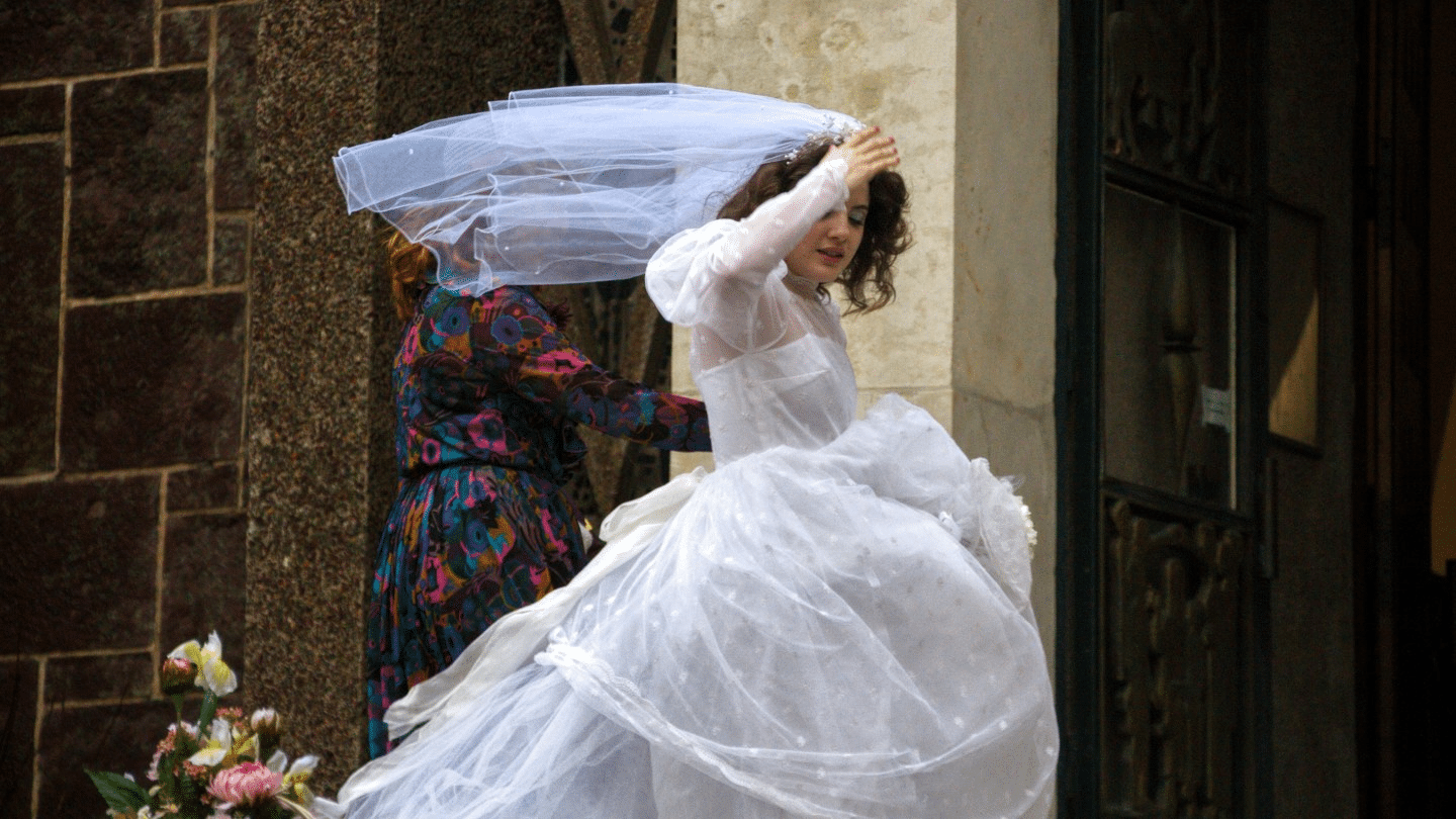Orange-Flavoured Wedding a Cannes 2026: Honoré e la famiglia