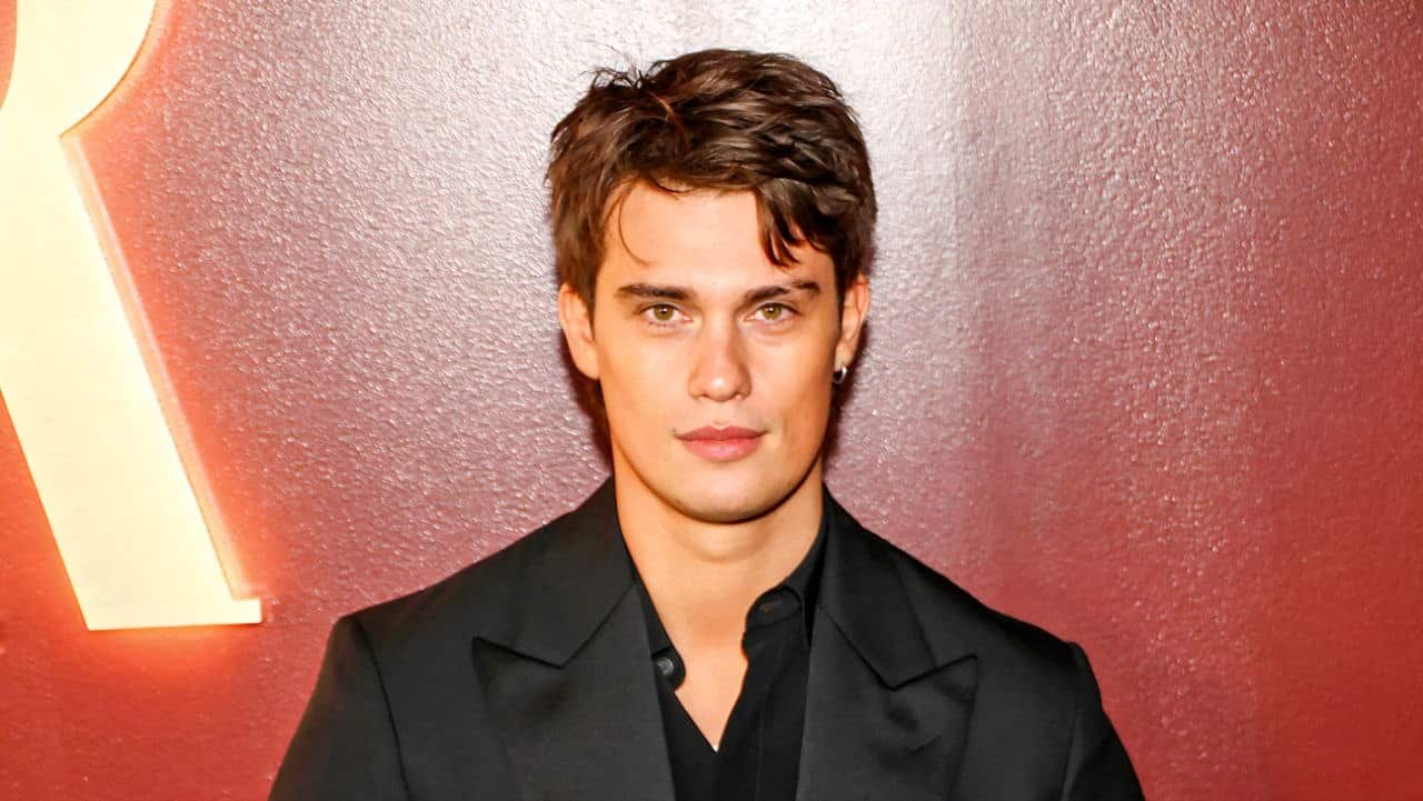 Nicholas galitzine, il nuovo volto del cinema britannico