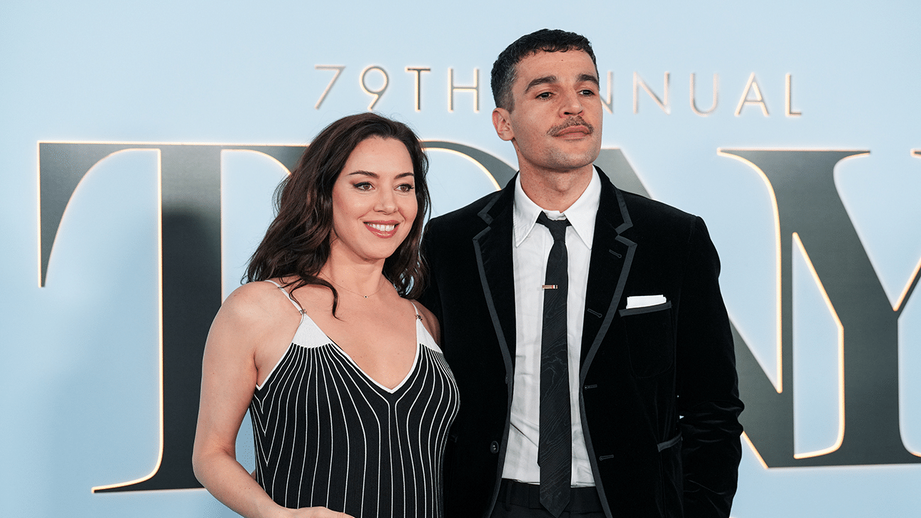 Aubrey Plaza e Christopher Abbott debuttano ai Tony 2026
