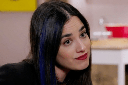 Un Posto al Sole, Jimmy cede ai bulli e Micaela sorprende tutti
