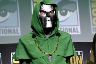 Robert Downey Jr. nei materiali promozionali di Avengers: Doomsday nei panni di Dottor Destino