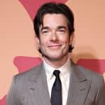 John mulaney fa la storia a wrigley field, con letterman
