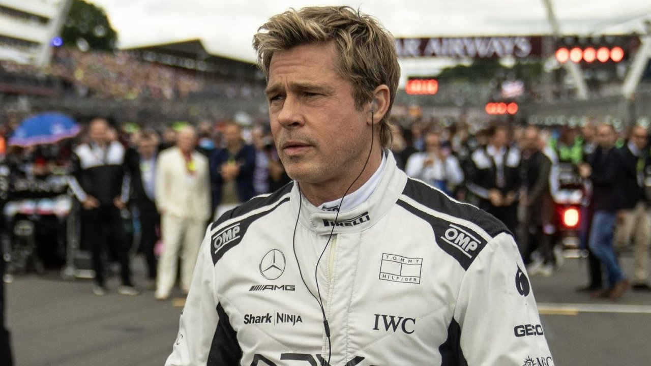 Brad Pitt porta Ines de Ramon su Instagram, ma resta riservato Brad Pitt porta Ines de Ramon su Instagram, ma resta riservato