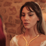 Far away, anticipazioni 3 agosto: alya ricatta cihan, zerrin si sacrifica per sahin
