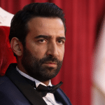 Far away, anticipazioni del 30 luglio: cihan blocca il divorzio
