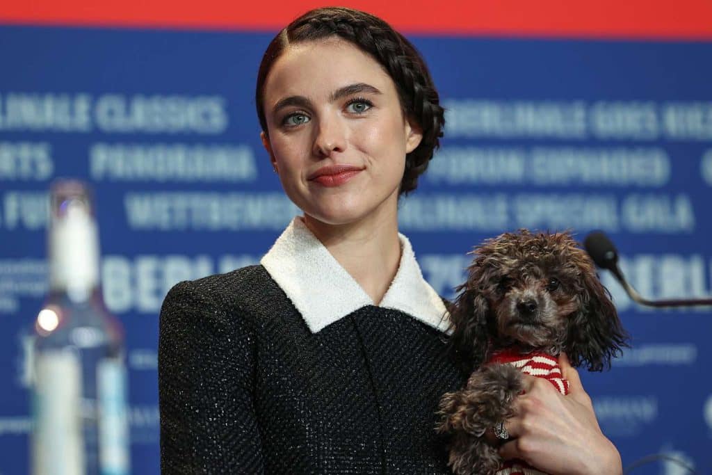 Margaret Qualley, ritratto di un'attrice margaret qualley