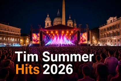 Carlo Conti e Andrea Delogu sul palco del TIM Summer Hits 2026 a Piazza del Popolo