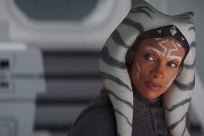Rosario Dawson nei panni di Ahsoka Tano nella seconda stagione della serie Star Wars su Disney+
