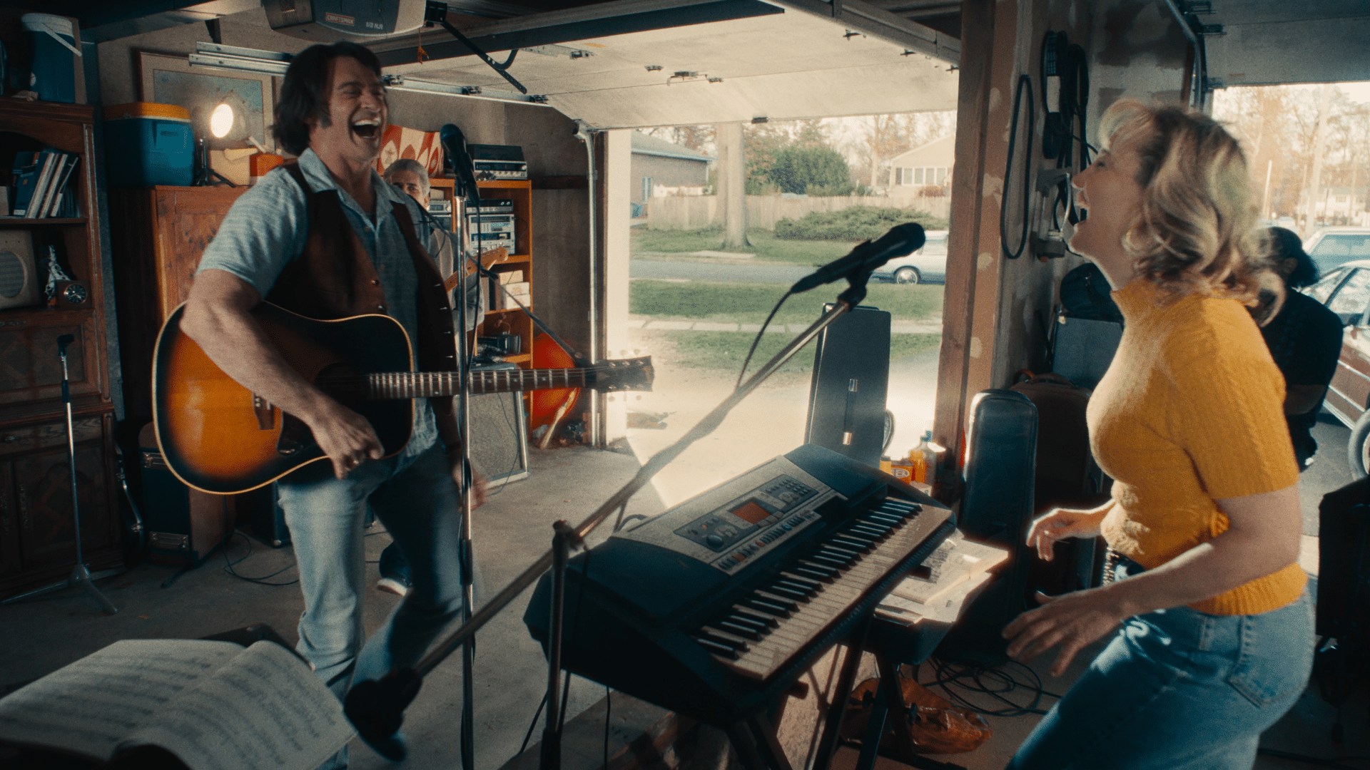Song Sung Blue: Mike e Claire cantarono con Eddie Vedder? La vera scena con i Pearl Jam