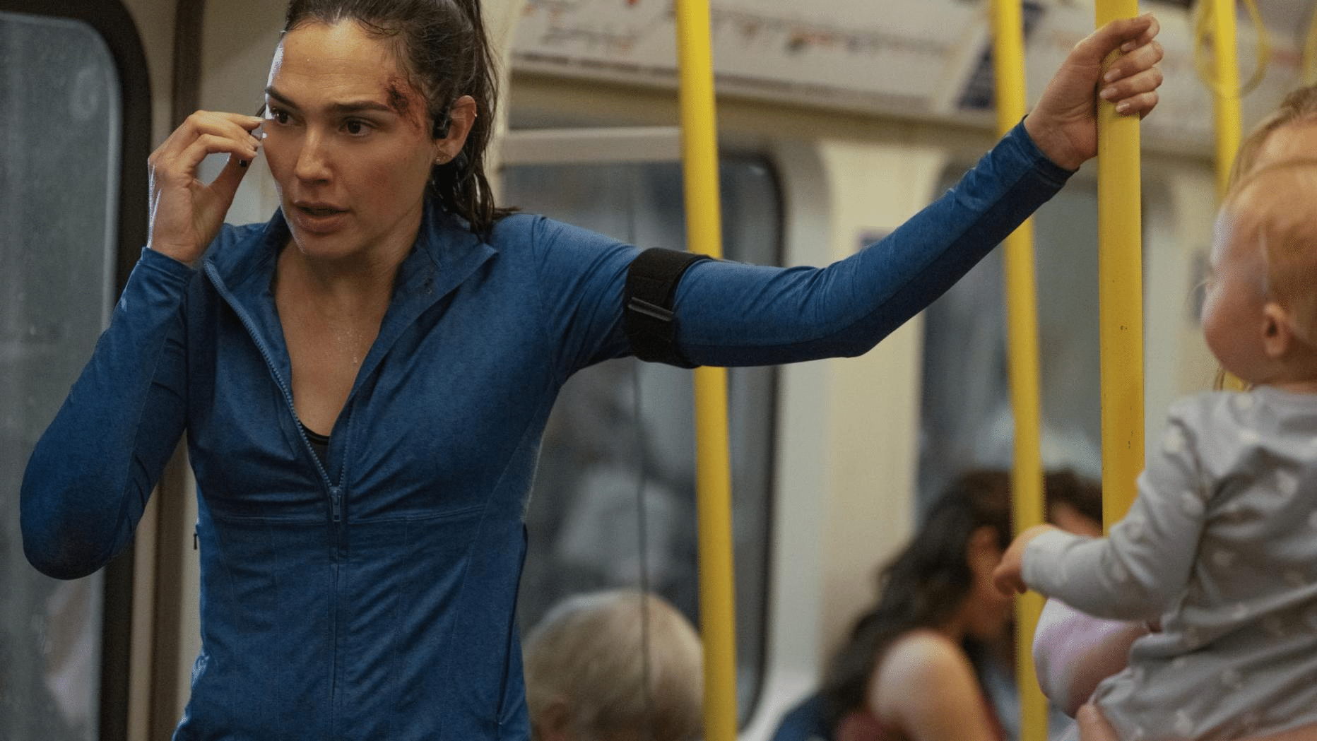 The Runner con Gal Gadot: chi ha rapito il figlio di Maia e cosa sappiamo sul thriller Prime Video