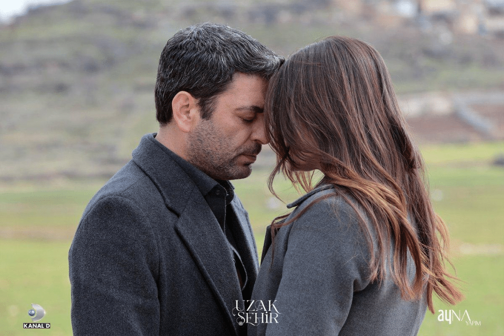 Far Away, Cihan e Alya si innamorano?