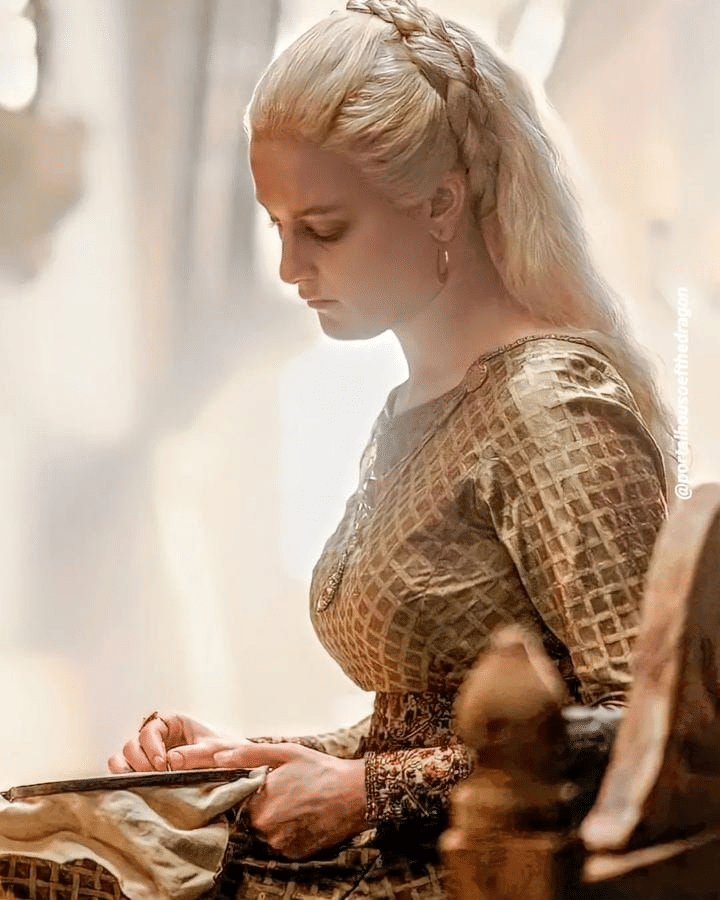House of the Dragon 3, cosa significa l’arazzo di Helaena? La profezia su Rhaenyra