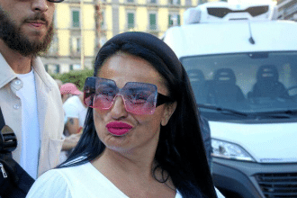 Svergognata rita de crescenzo quando esce