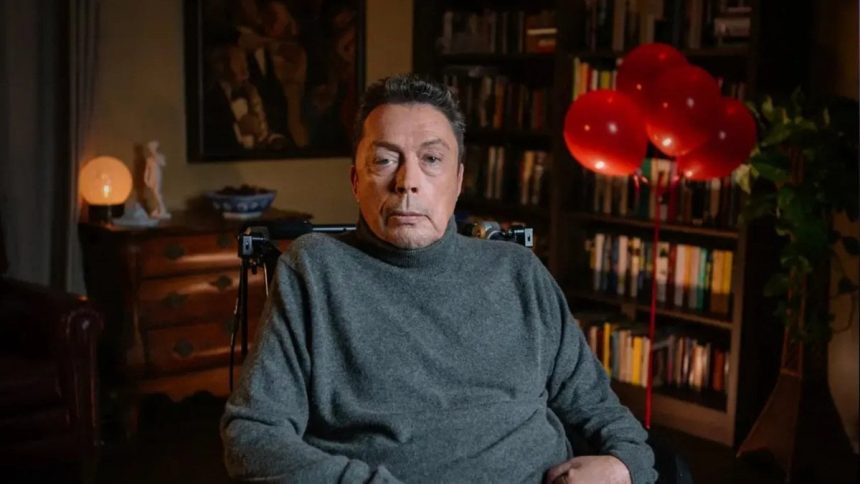 Tim Curry, attore di The Rocky Horror Picture Show e Pennywise nella miniserie It del 1990