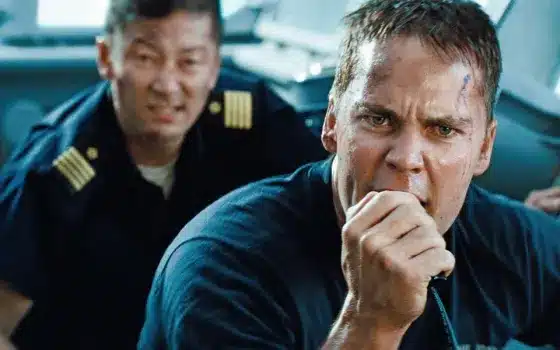 Battleship finale spiegato: gli alieni muoiono? Hopper si salva?