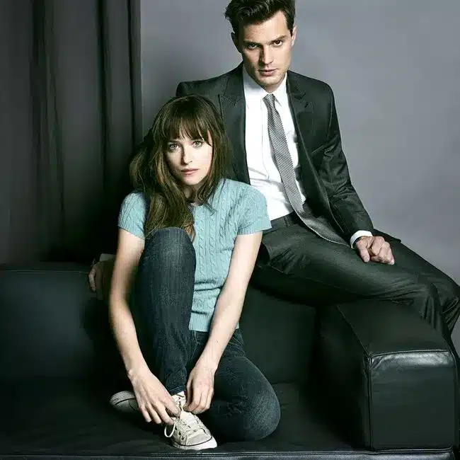 Cinquanta sfumature di grigio finale spiegato: perché ana lascia christian? Dakota johnson e jamie dornan, protagonisti di cinquanta sfumature di grigio