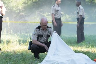 Bruce Willis e Hayden Christensen nel film First Kill del 2017