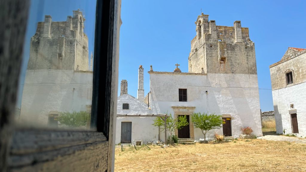 Masseria lupoli a crispiano, location di sei mai stata sulla luna