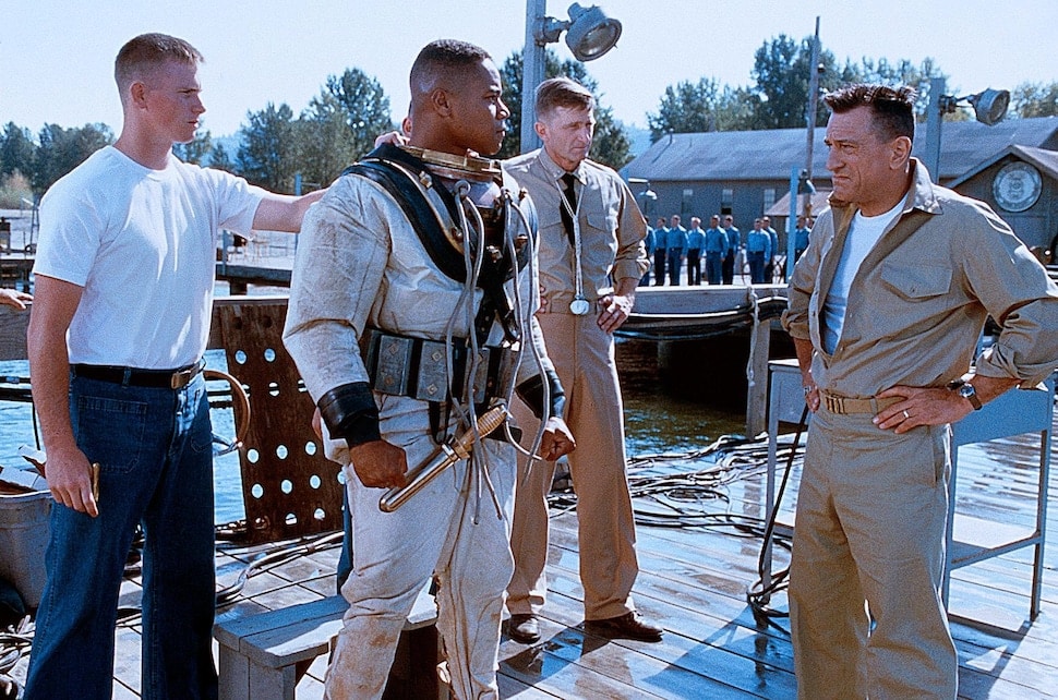 Cuba gooding jr. E robert de niro in men of honor