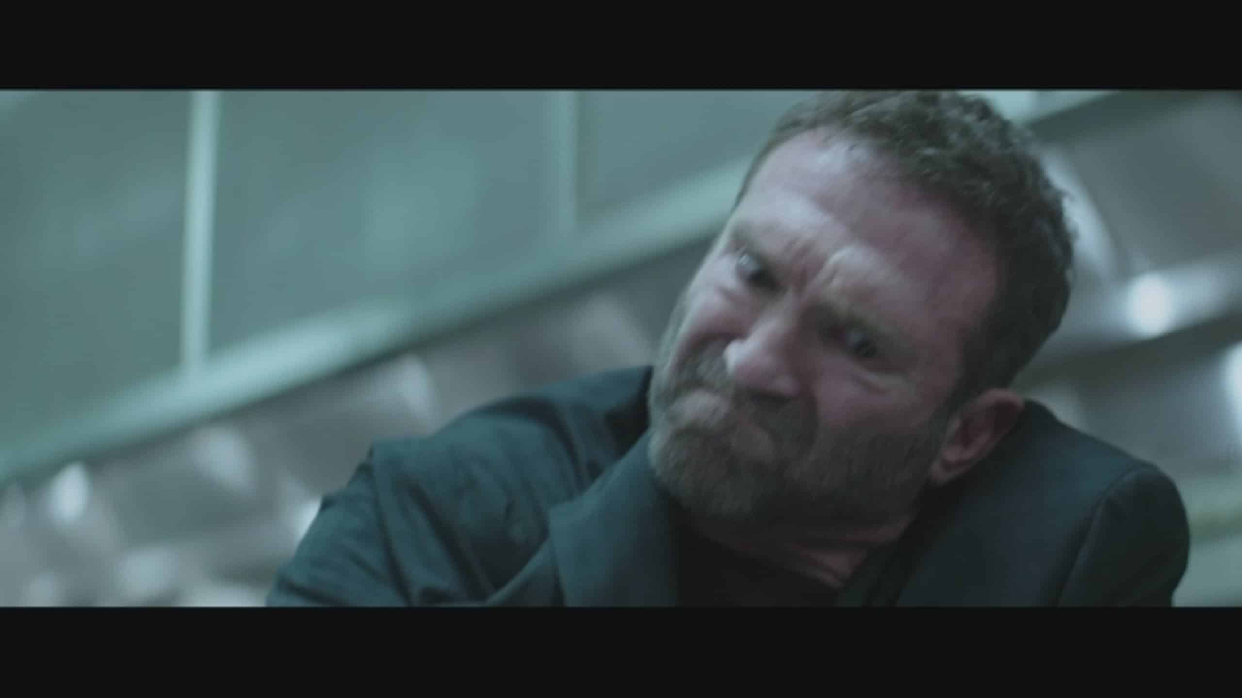 Vincent downs in sleepless il giustiziere