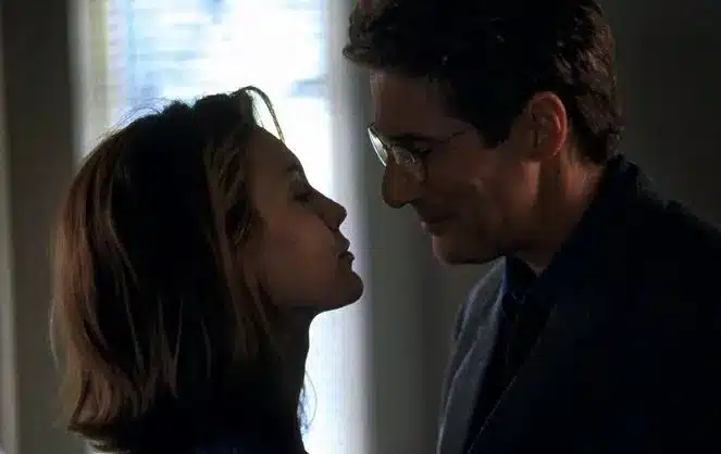 Unfaithful finale spiegato: edward si costituisce? Chi uccide paul? Unfaithful 2002 connie ed edward