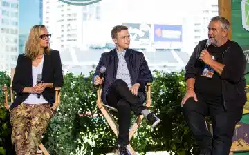 Cara delevingne, dane dehaan e luc besson alla presentazione di valerian