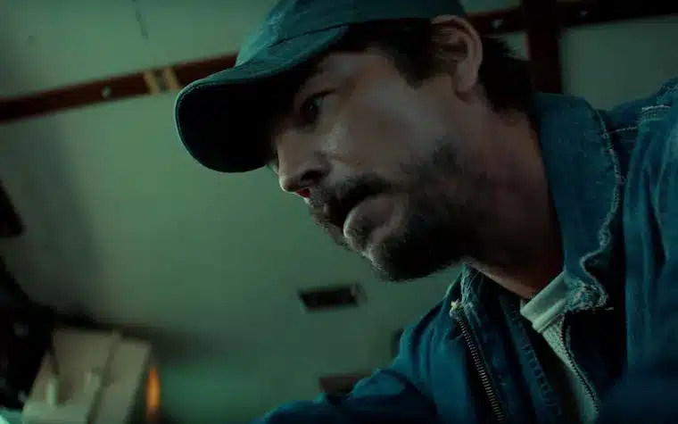 Below: dove è stata girata la serie netflix?