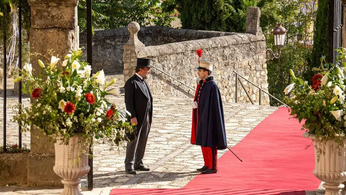 Enora e i protagonisti de la promessa nelle puntate di ottobre 2026