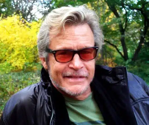 Morto michael kearns: chi era l’attore di beverly hills 90210